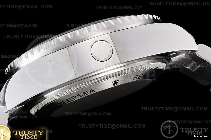 0122 ROLSD093 – Deep Sea Dweller Black Contemporary 1015